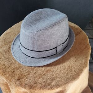 Stylish Men's Gray Fedora Hat